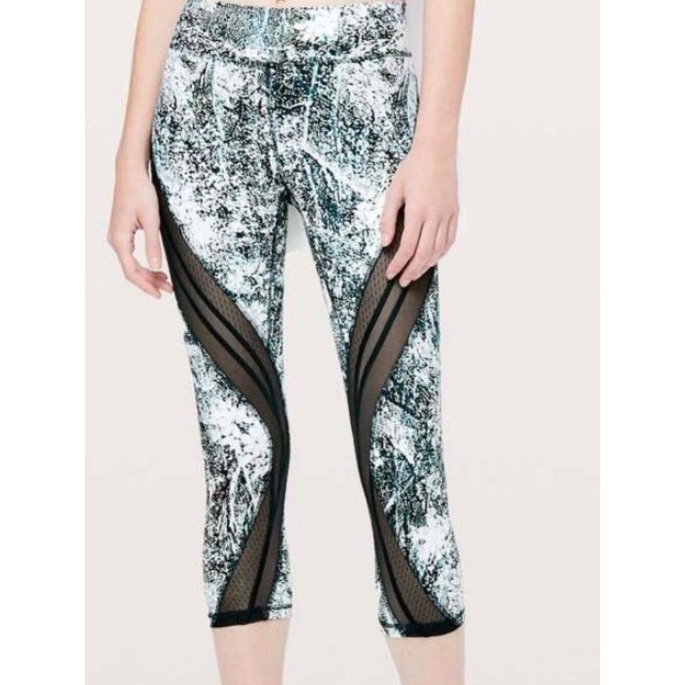 Lululemon High Times Pant Mesh Camo Floral Multi Navy White Leggings Size 6